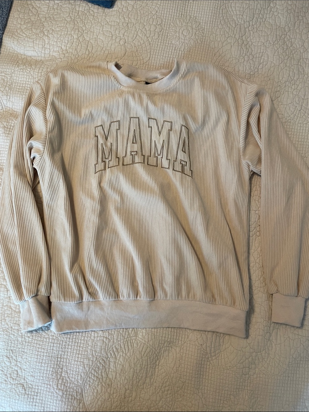 'MAMA' Ribbed Crewneck Sweatshirt